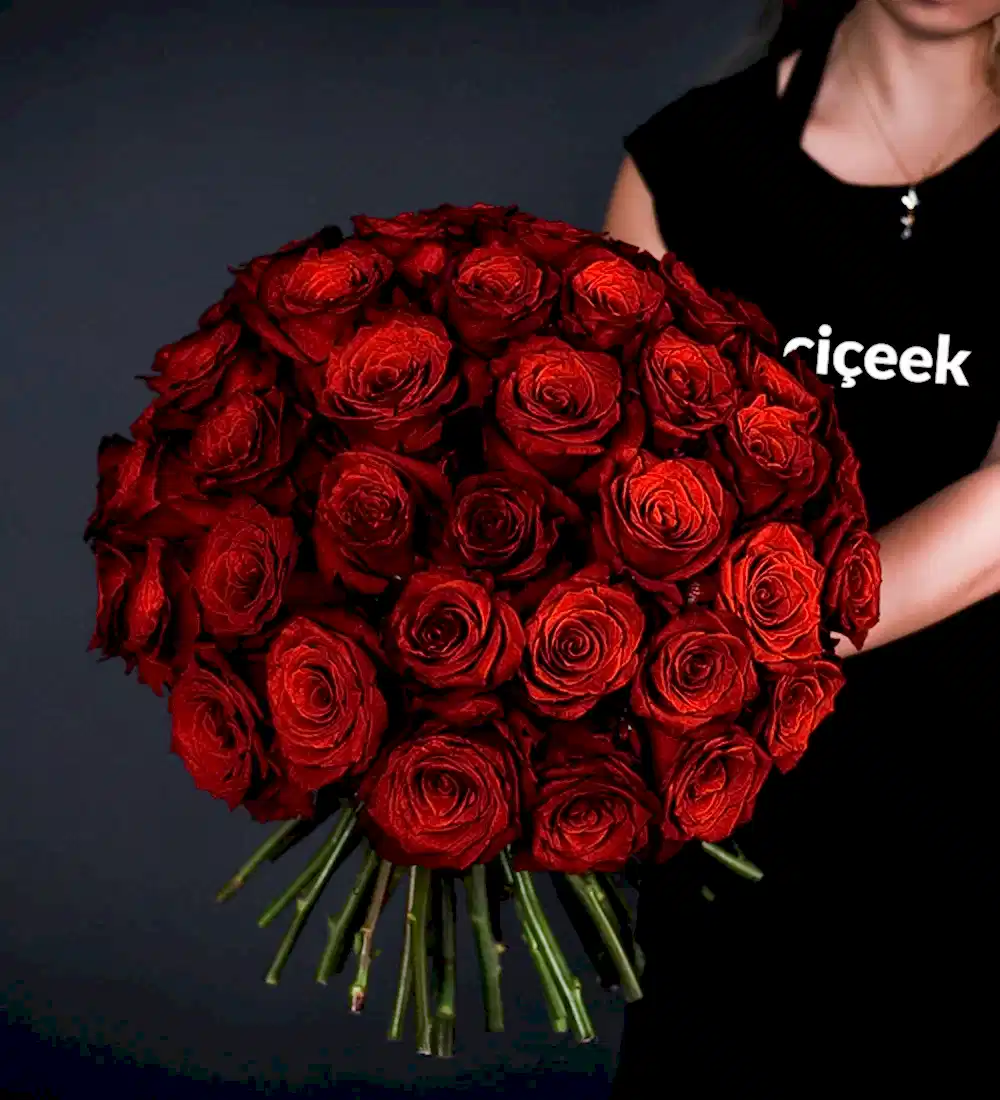 Premium Love 50 Kırmızı Gül Buketi
