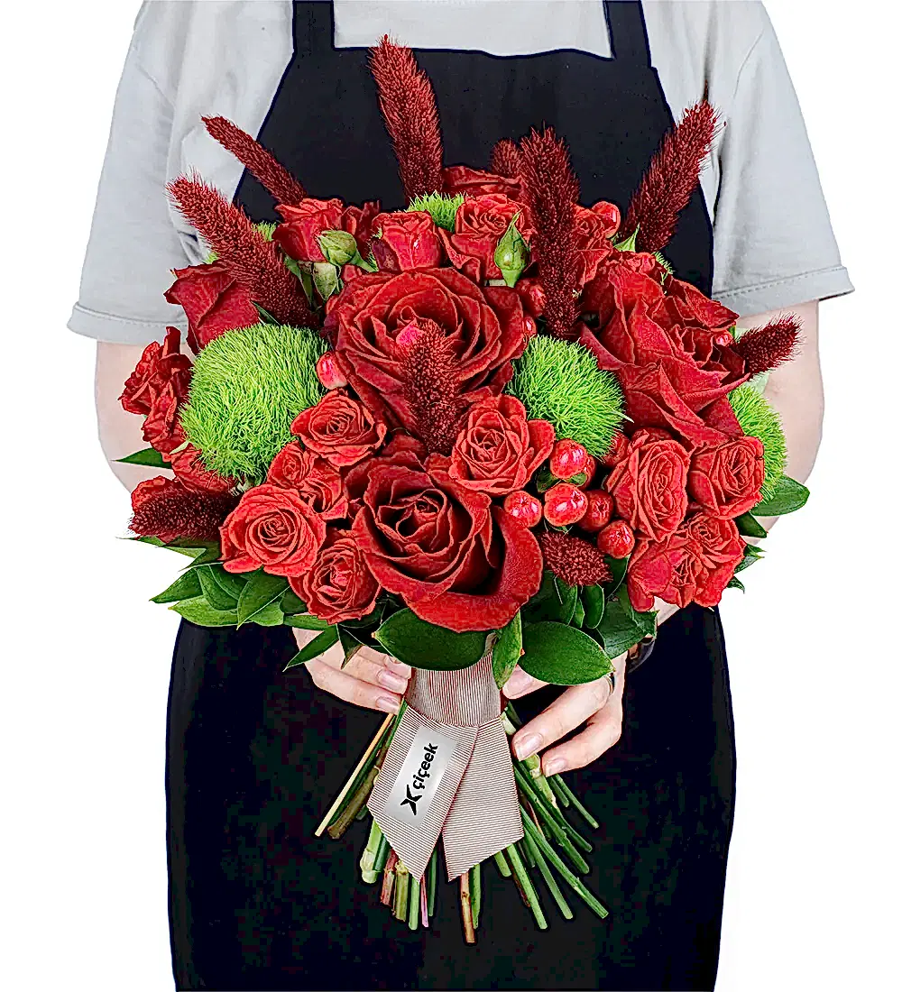 Red Velvet Xl - Kırmızı Çardak Gül Ve Ekvator Gülü Buketi